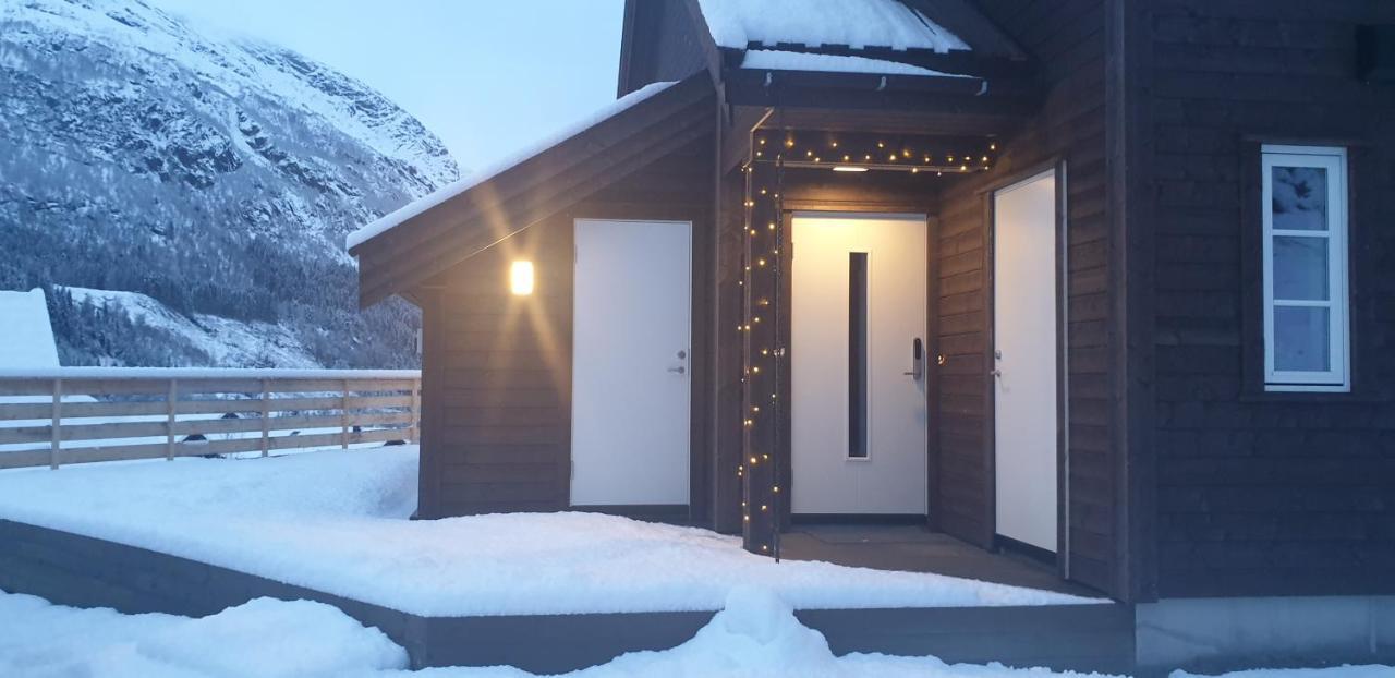 New And Exclusive Cottage In Voss With A Great View 斯屈勒斯塔穆 外观 照片